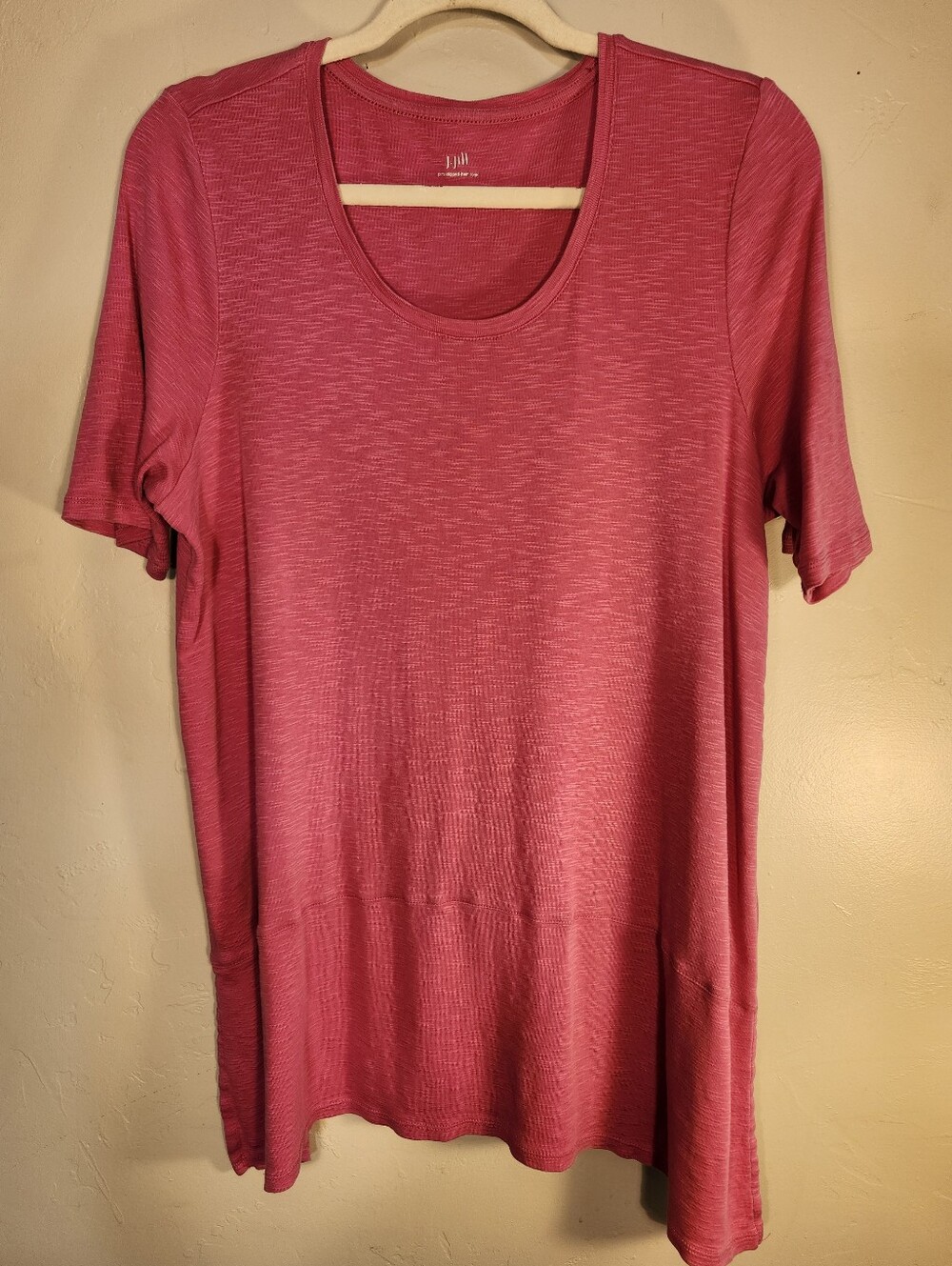J. Jill Scoop Neck Short Sleeve Top in Pink
